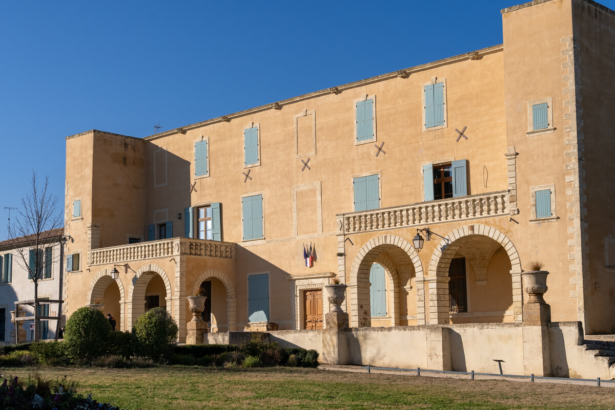 Le château de Girard à Mèze.